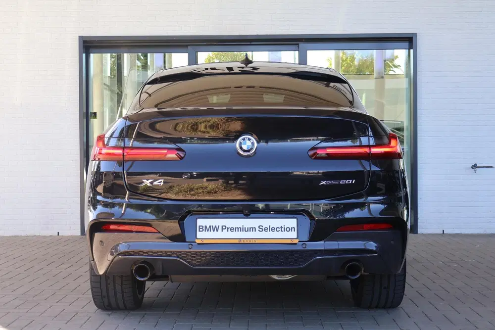 BMW X4 xDrive20i High Executive Edition uit 2021, foto 4