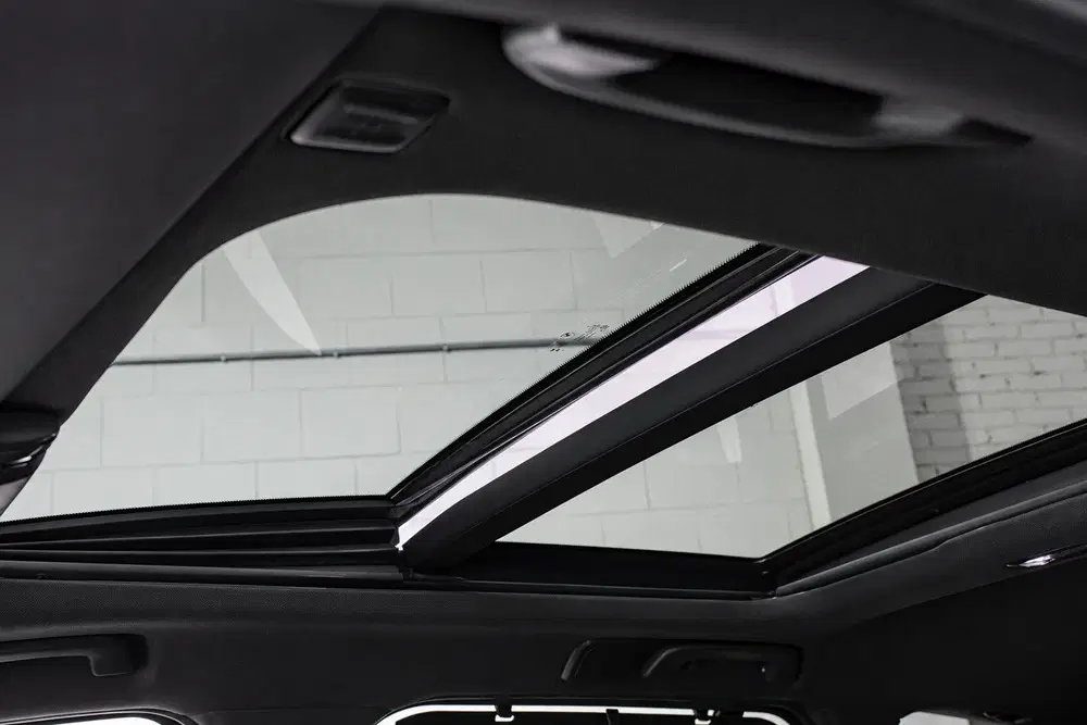 BMW 3-serie 320e uit 2024, foto 13