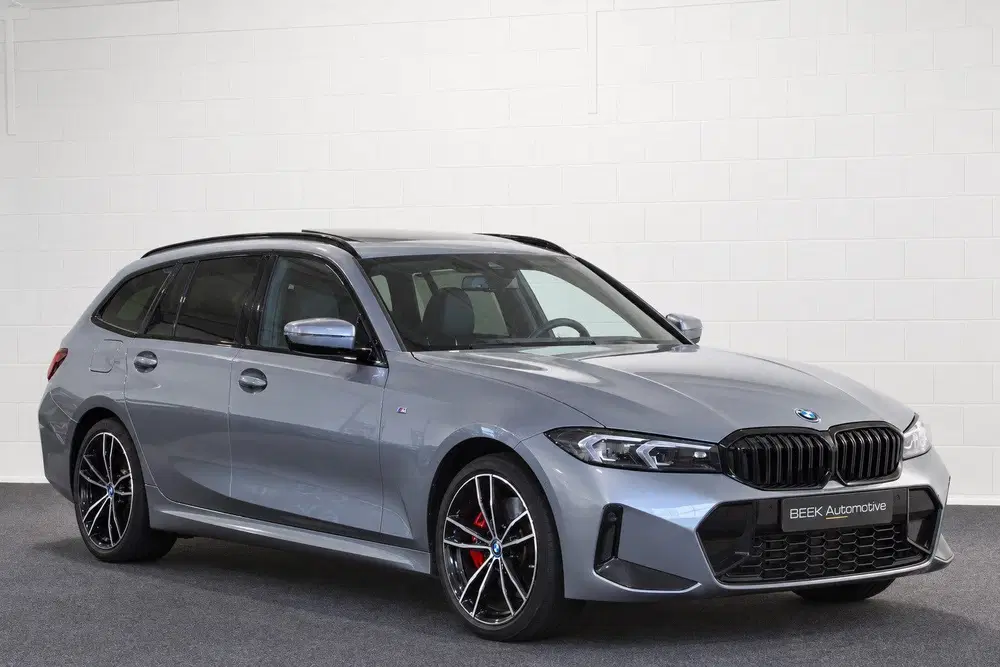 BMW 3-serie 320e uit 2024, foto 5