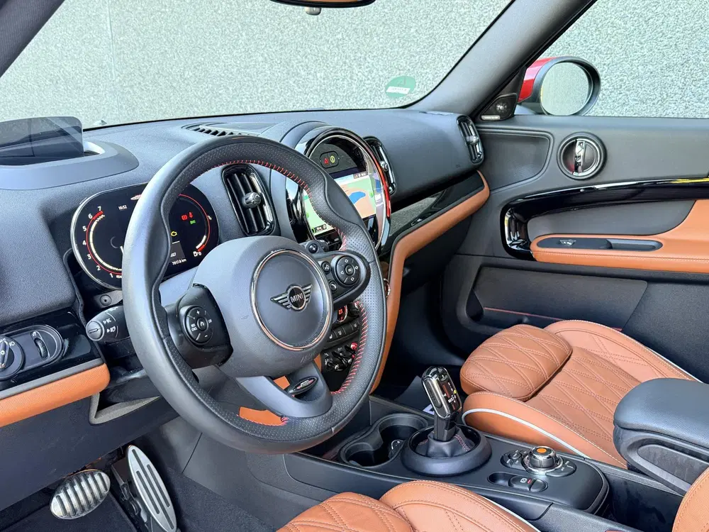 Mini John Cooper Works 2.0 John Cooper Works ALL4 Chili Countryma uit 2021, foto 2