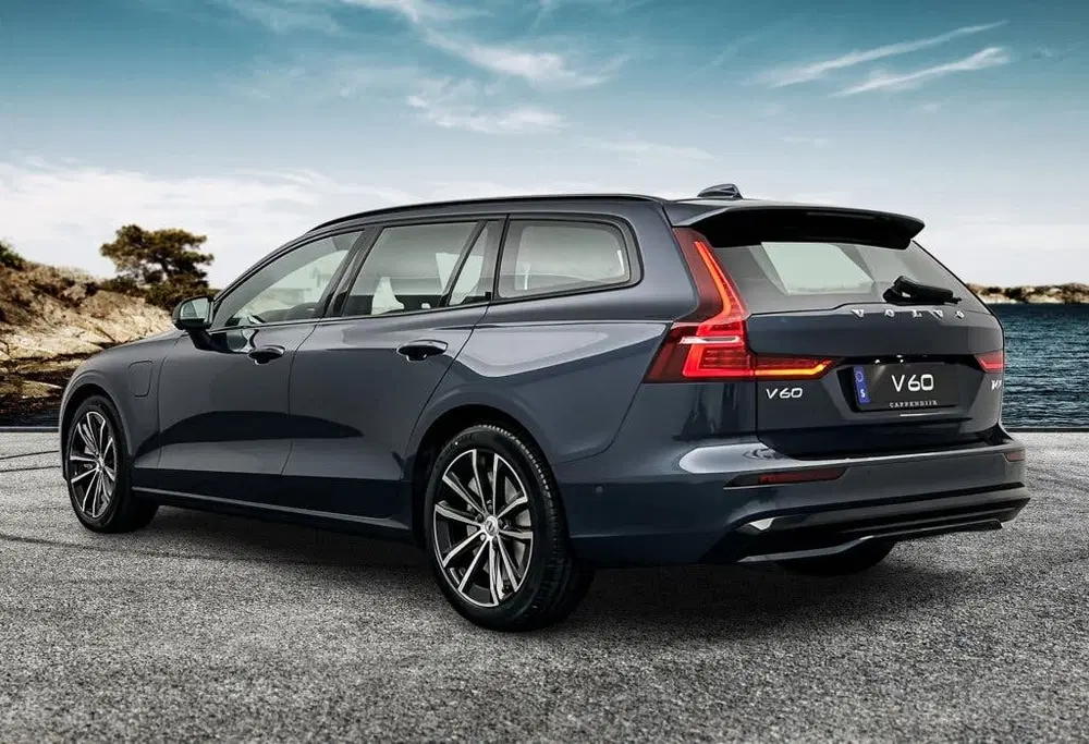 Volvo V60 T6 AWD GT Plus Dark uit 2026, foto 4