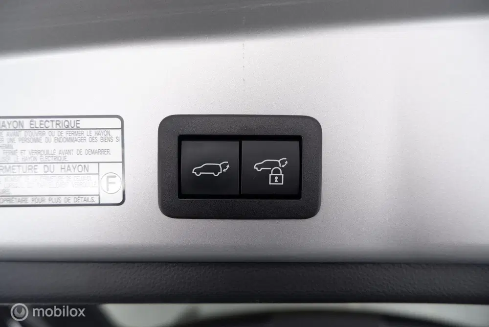 Toyota Corolla Cross Hybrid 140PK Dynamic led uit 2025, foto 15