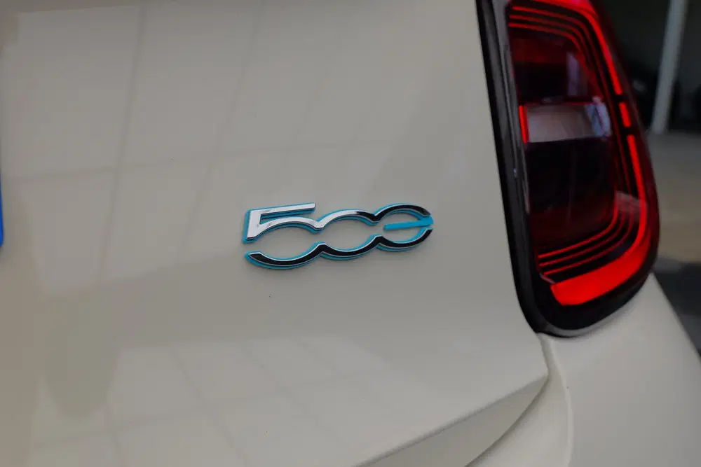 Fiat 500e 24 KWH Action uit 2023, foto 12