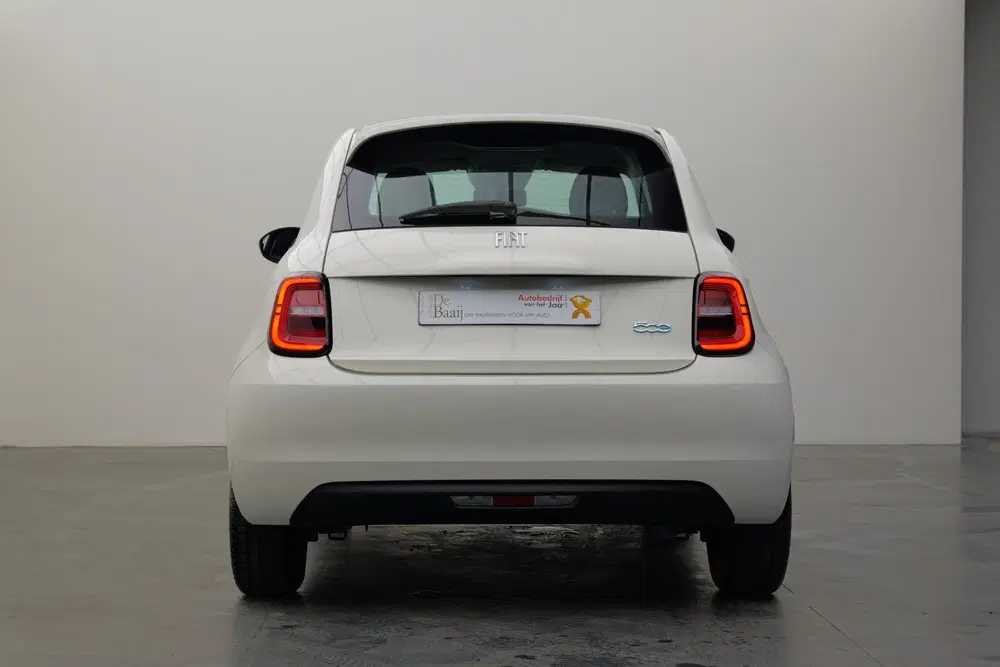 Fiat 500e 24 KWH Action uit 2023, foto 8