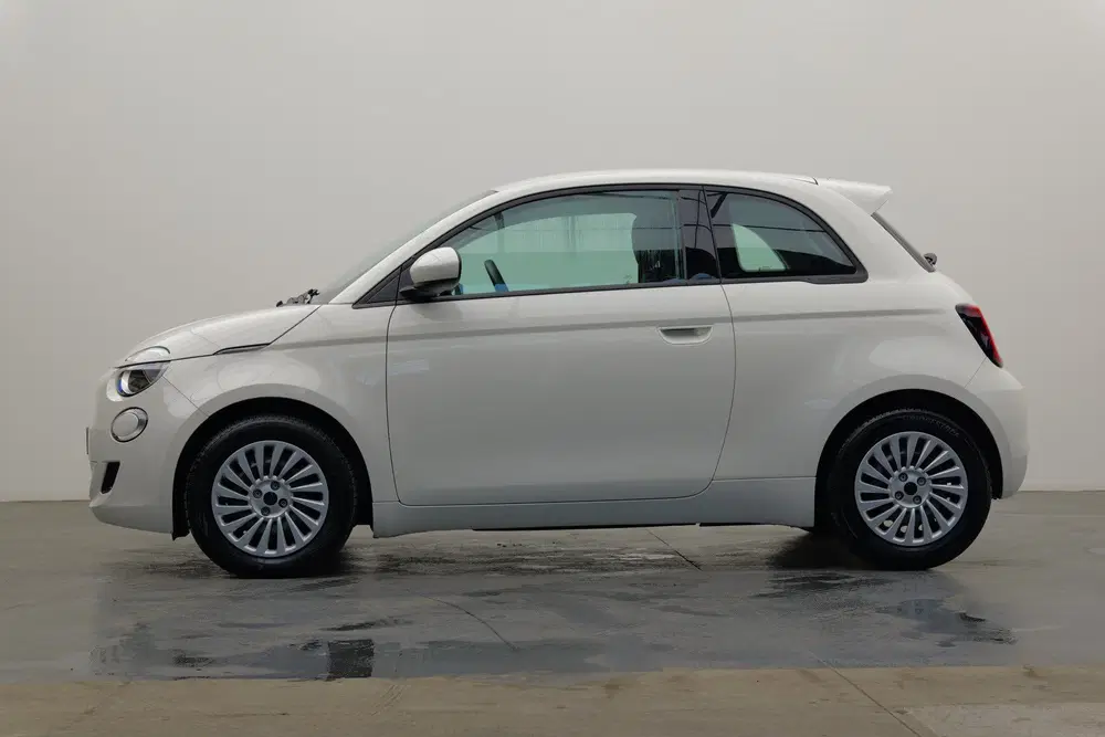 Fiat 500e 24 KWH Action uit 2023, foto 9