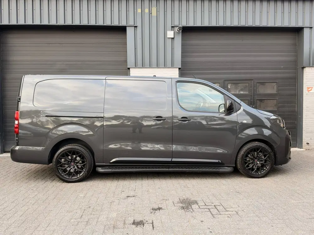 Citroën Jumpy Citroen JUMPY 2.0 BlueHDI 180 S&S L3 Dubbe uit 2024, foto 9