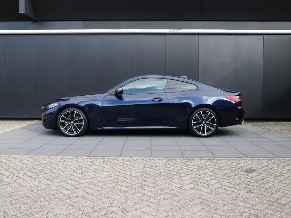 BMW 4-serie 4-serie Coupé M440i xDrive High Executive uit 2021, foto 2