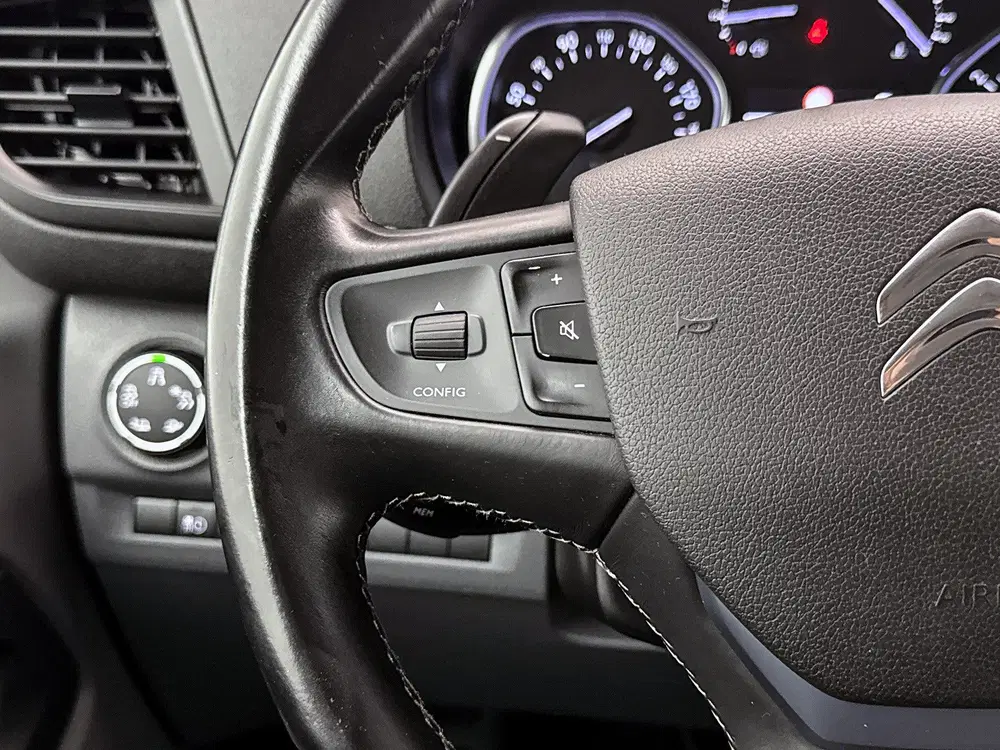 Citroën Jumpy 2.0 BlueHDI 180 M Club Head-up display Ada uit 2019, foto 11