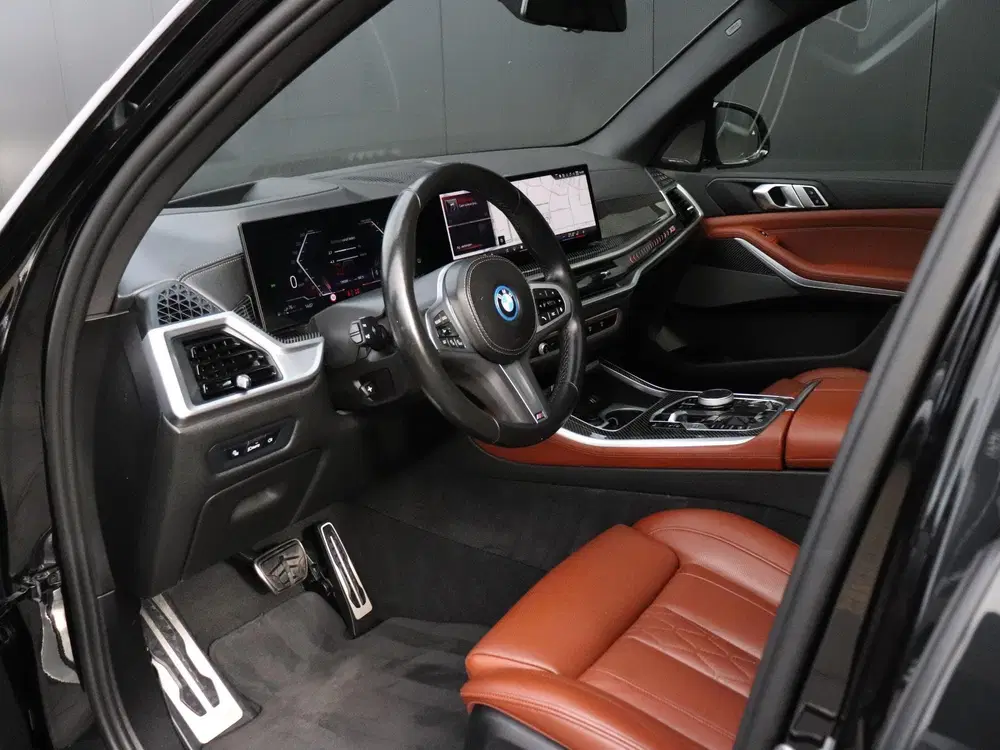 BMW X5 xDrive50e Launch Edition uit 2023, foto 13