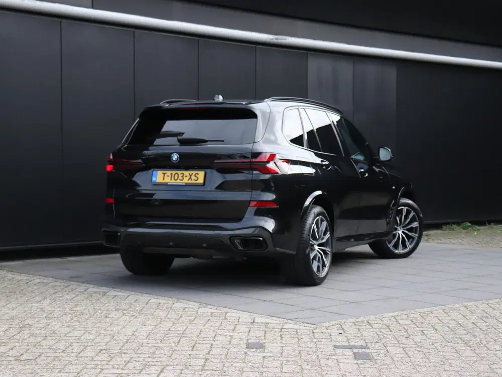 BMW X5 xDrive50e Launch Edition uit 2023, foto 3