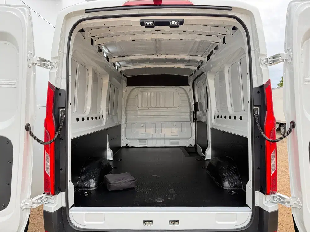 Maxus eDeliver 9 eDeliver 9 72kWh 204PK (bj 2024) uit 2024, foto 13