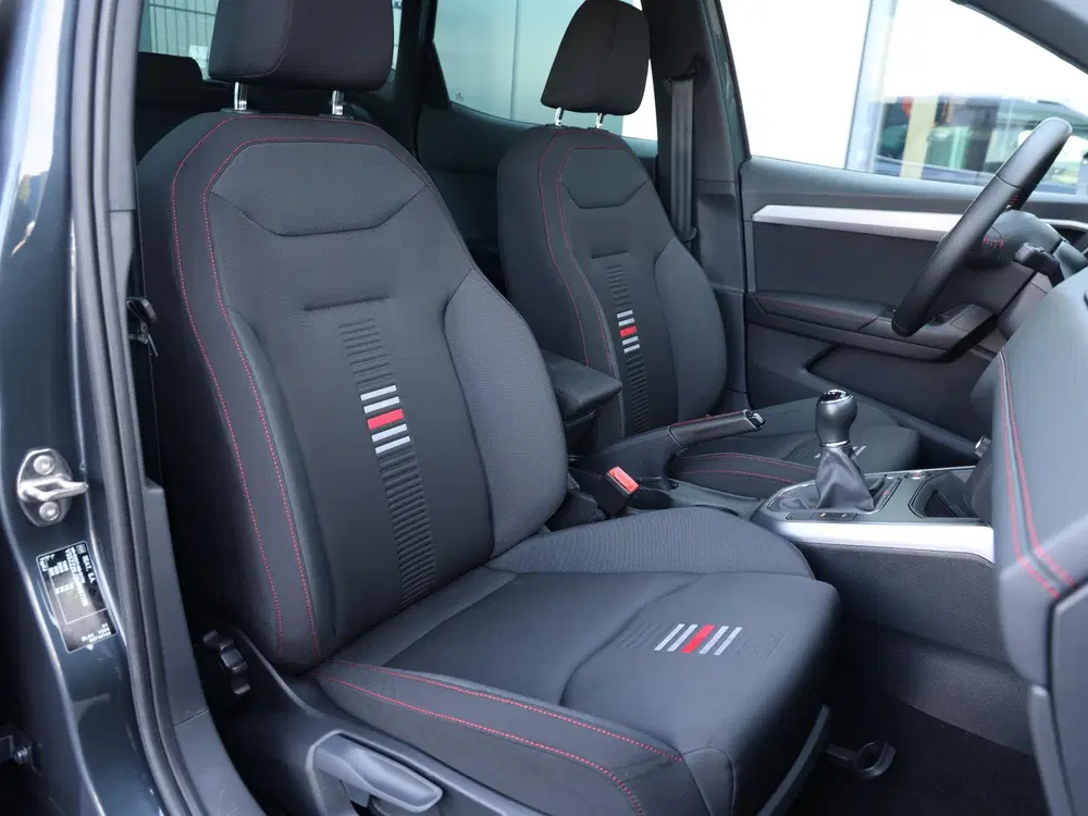 SEAT Arona 1.0 TSI FR Business Intense 95pk uit 2021, foto 8