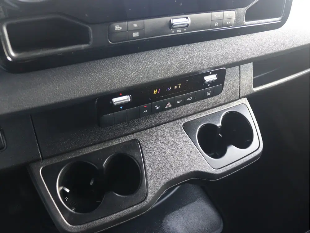Mercedes-Benz Sprinter 317 CDI L2H2 Pro uit 2024, foto 11