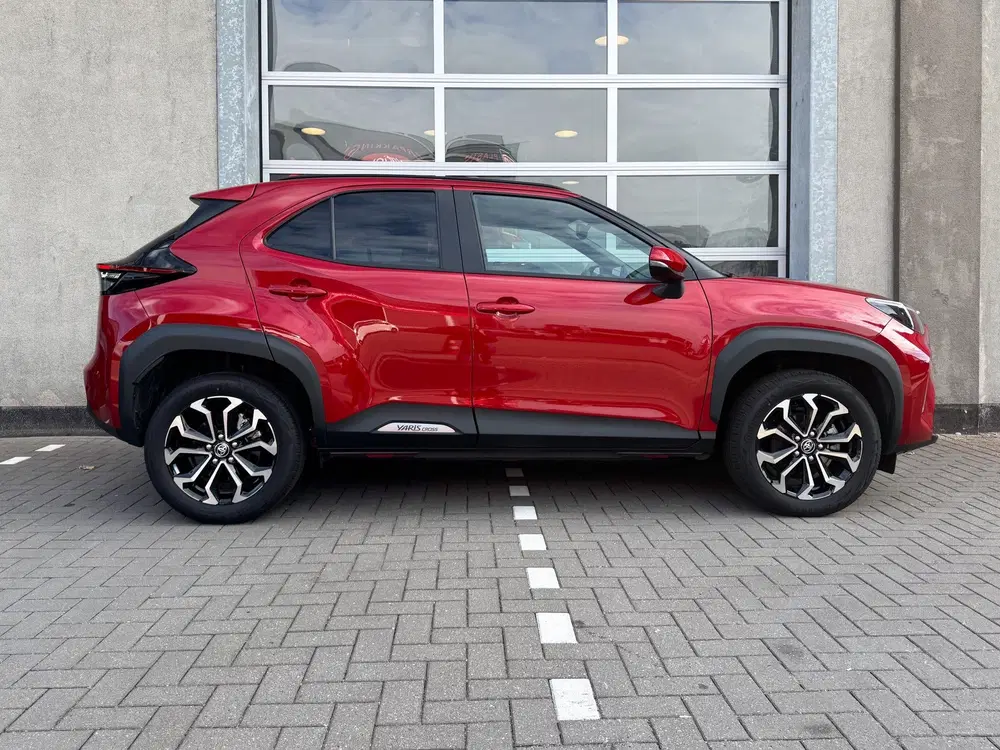 Toyota Yaris Cross 1.5 Hybrid 115 Dynamic uit 2025, foto 5