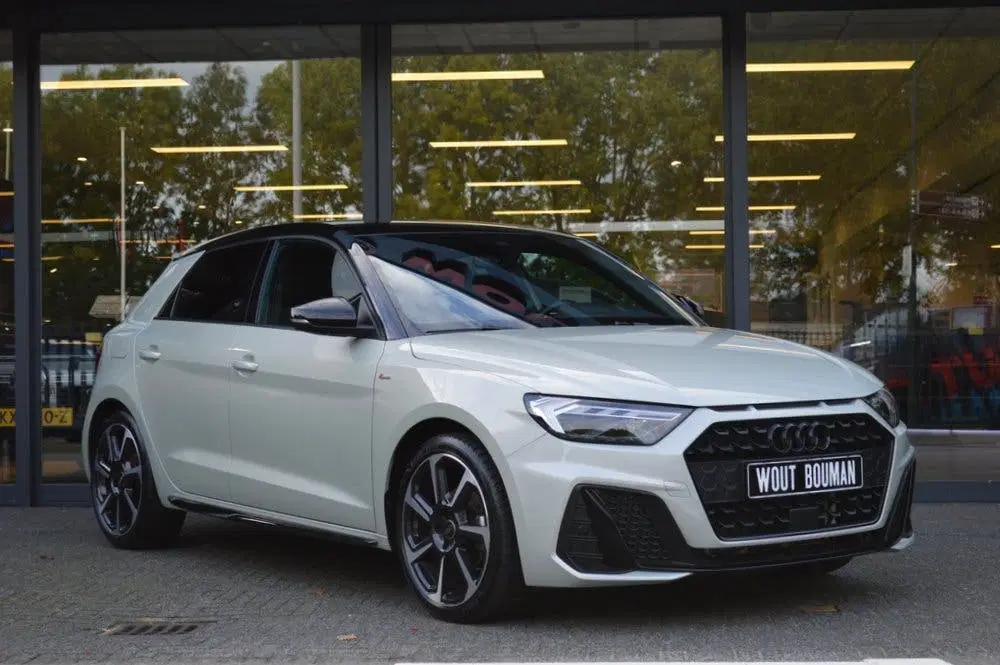 Audi A1 35 TFSI S-Line Led Virtual Navi Acc Camera uit 2023, foto 4
