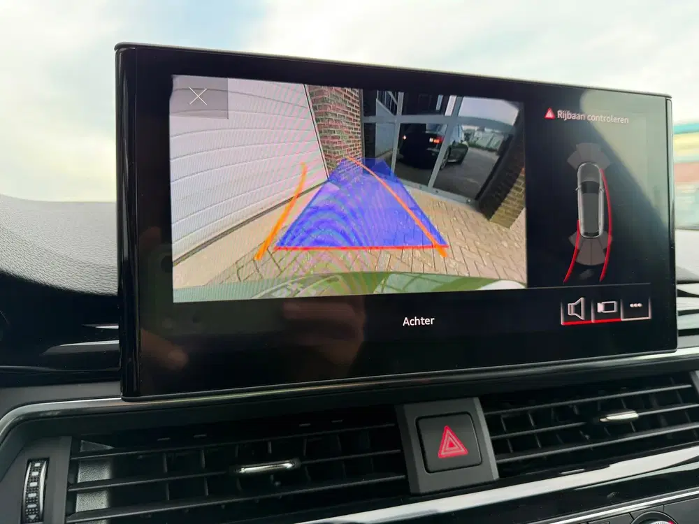 Audi A4 35 TFSI Competition S.*ACC*Cam*NL-Auto* uit 2022, foto 10