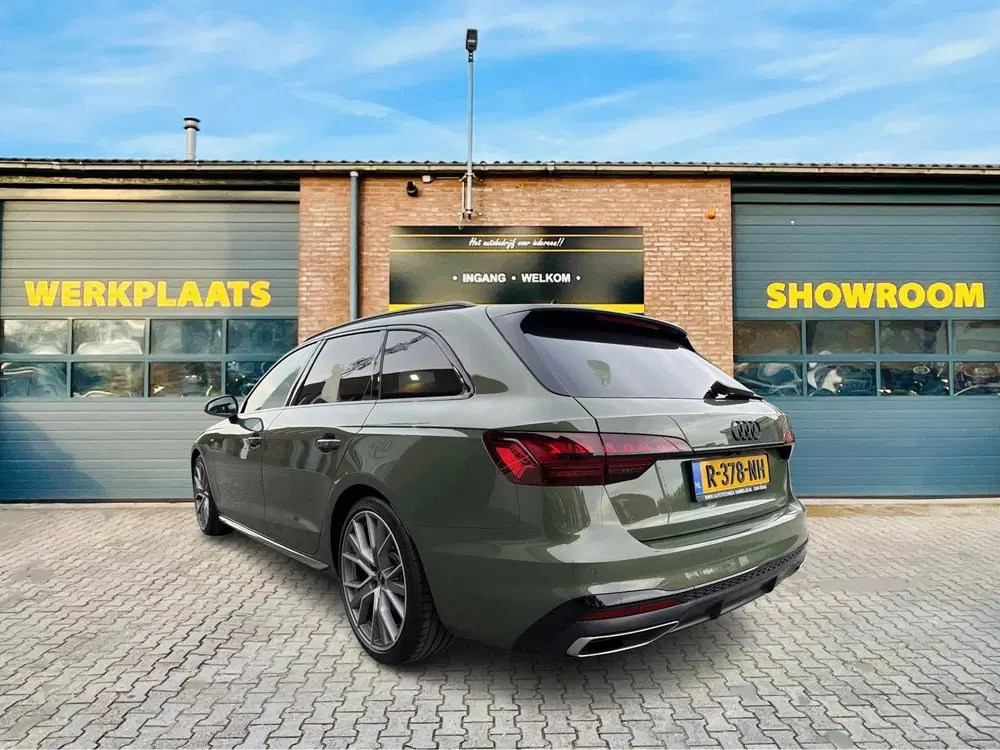 Audi A4 35 TFSI Competition S.*ACC*Cam*NL-Auto* uit 2022, foto 3