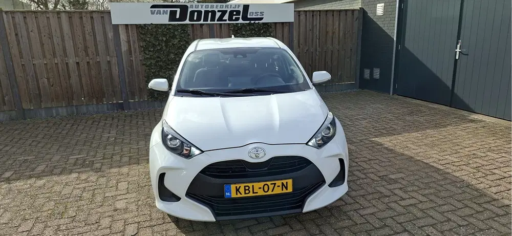 Toyota Yaris 1.0 VVT-i Active Appel-carplay uit 2022, foto 6