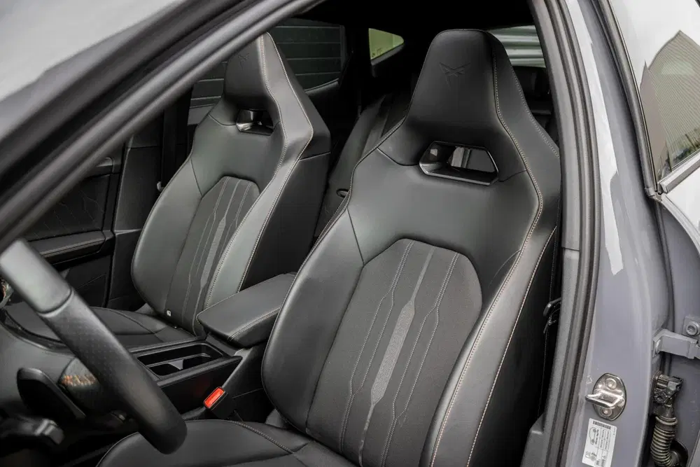 Cupra Formentor 1.4 e-Hybrid VZ-Performance uit 2024, foto 2