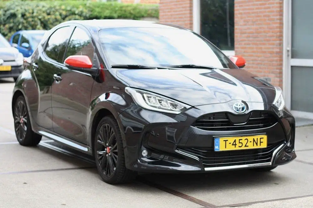 Toyota Yaris 1.5 Hybrid Launch Ed. uit 2021, foto 2