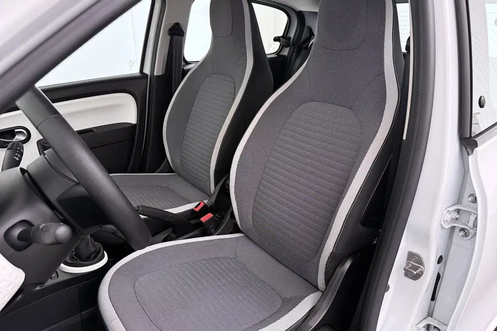 Renault Twingo 1.0 74 PK SCe Collection Cruise DAB Blueto uit 2020, foto 9