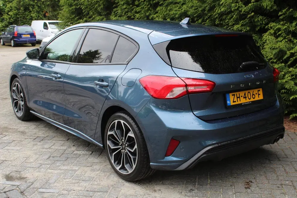 Ford Focus 1.5 EcoBoost ST Line Business 182PK uit 2019, foto 6