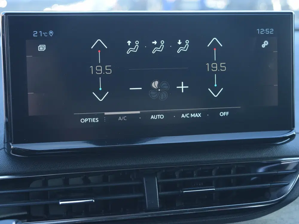 Peugeot 3008 1.2 PureTech GT uit 2023, foto 12