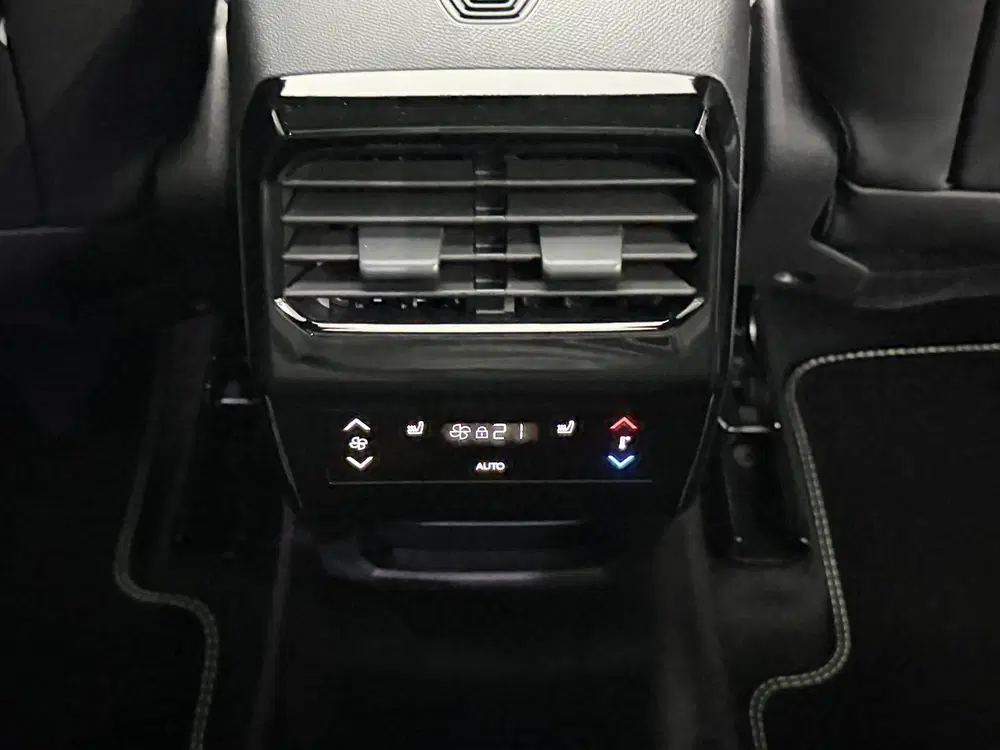 Peugeot 5008 1.2 Hybrid 145 GT Exclusive 7p Panoramadak uit 2026, foto 13