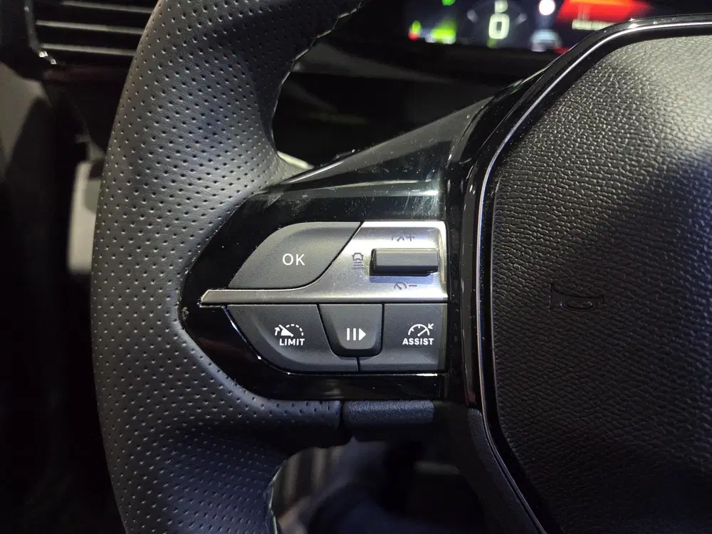 Peugeot 408 1.2 Hybrid 145 e-DCS6 GT uit 2026, foto 14