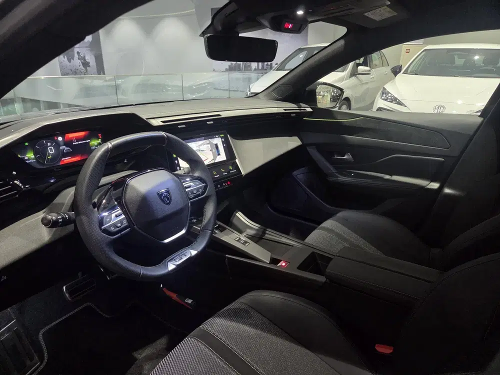 Peugeot 408 1.2 Hybrid 145 e-DCS6 GT uit 2026, foto 8