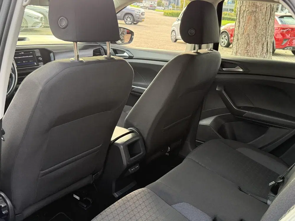Volkswagen T-Cross 1.0 TSI 2023 automaat uit 2023, foto 6