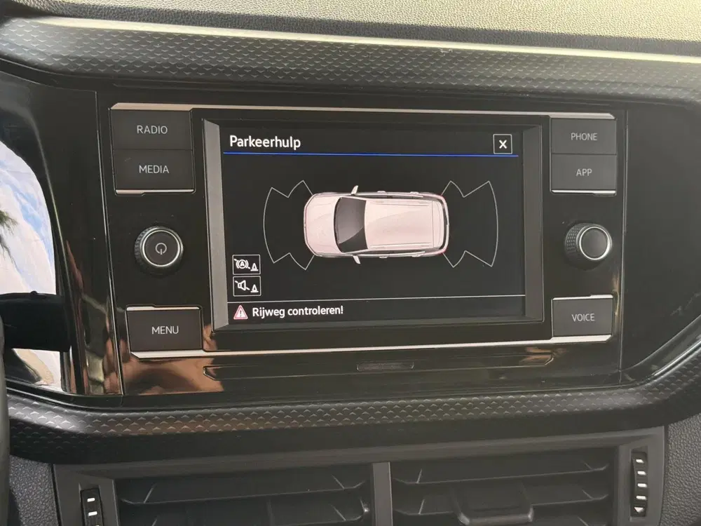 Volkswagen T-Cross 1.0 TSI 2023 automaat uit 2023, foto 9