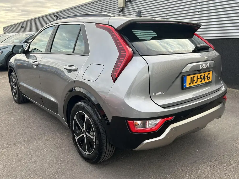 Kia Niro 1.6 GDi Hybrid DynamicLine Nederlandse aut uit 2025, foto 10