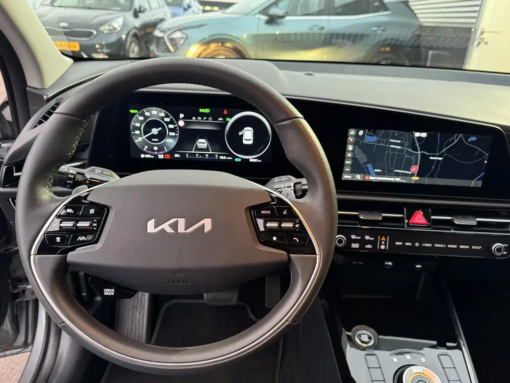 Kia Niro 1.6 GDi Hybrid DynamicLine Nederlandse aut uit 2025, foto 15