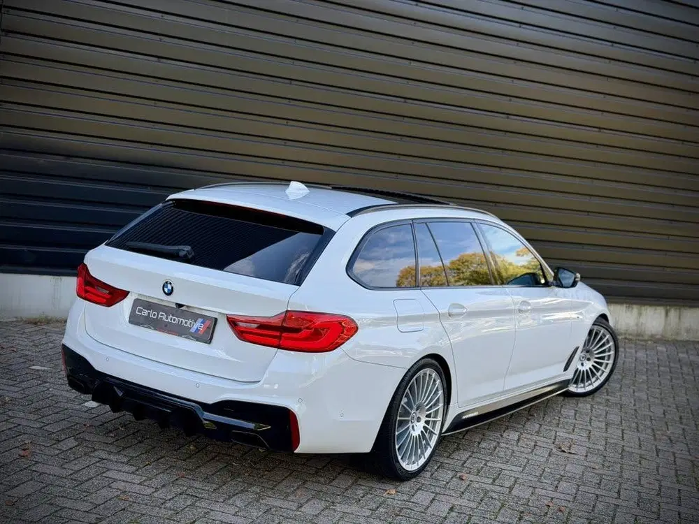 BMW 5-serie 530i M-PERF. PANO uit 2019, foto 6