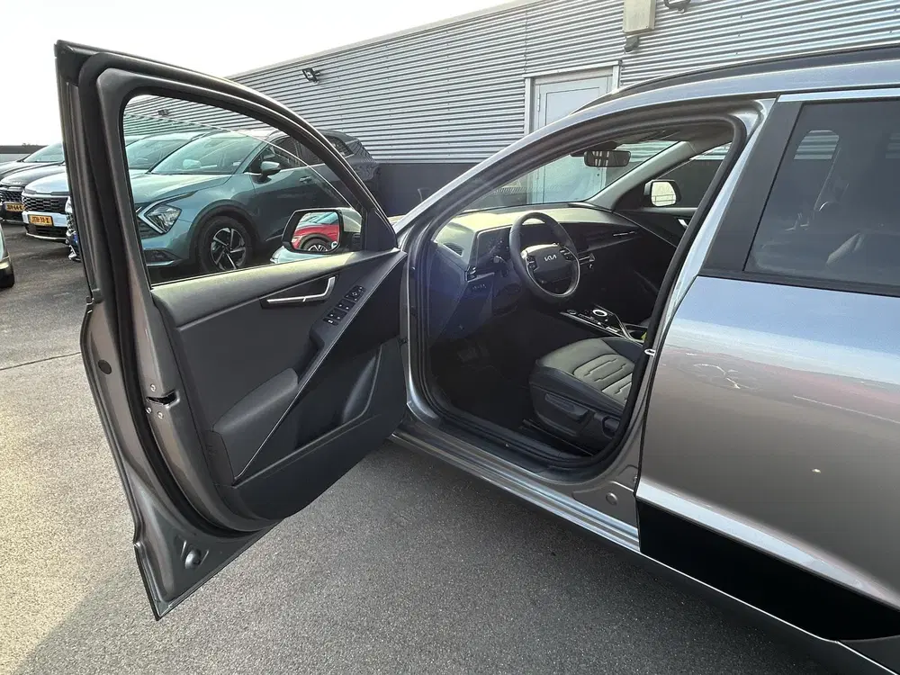 Kia Niro 1.6 GDi Hybrid DynamicPlusLine NL-auto Sch uit 2025, foto 14