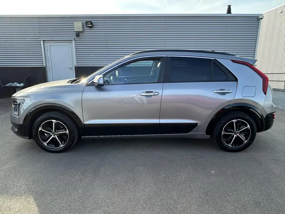 Kia Niro 1.6 GDi Hybrid DynamicPlusLine NL-auto Sch uit 2025, foto 3
