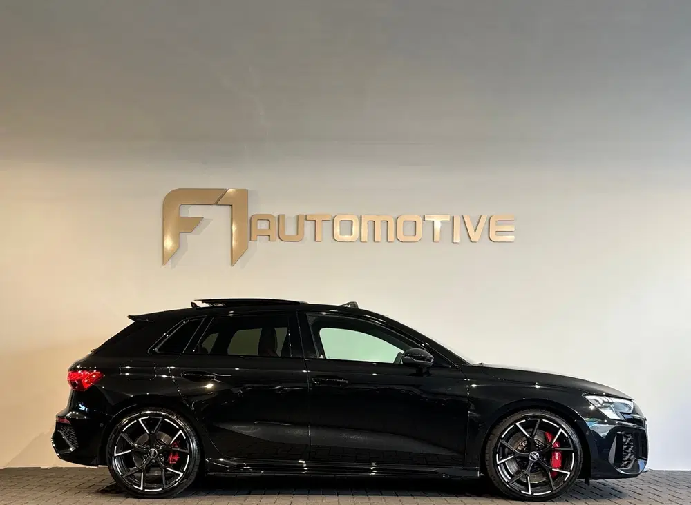 Audi RS3 2.5 TFSI quattro Pano uit 2022, foto 11