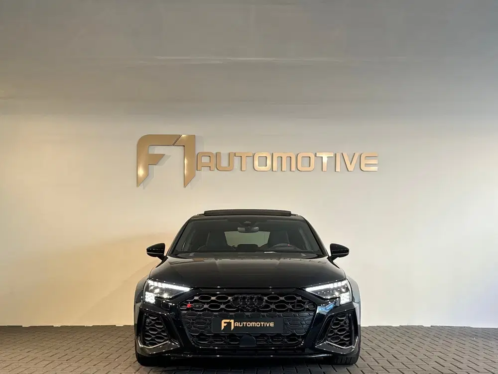 Audi RS3 2.5 TFSI quattro Pano uit 2022, foto 3