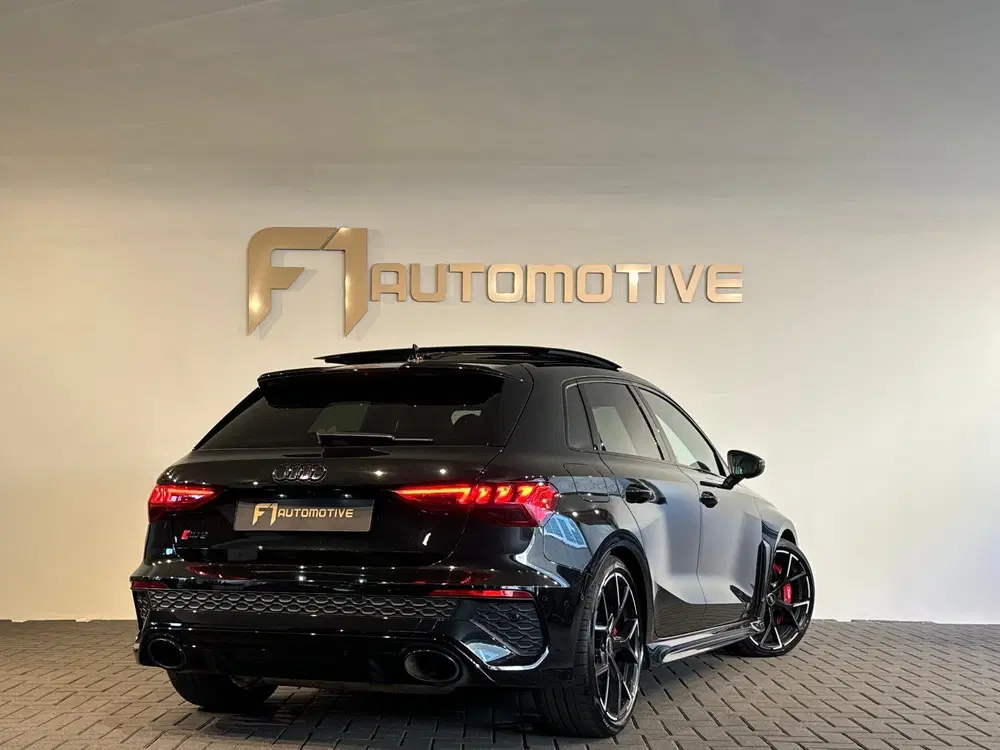 Audi RS3 2.5 TFSI quattro Pano uit 2022, foto 7
