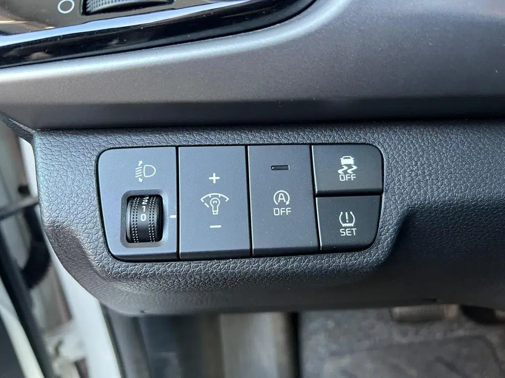 Kia Rio 1.0 T-GDi MHEV DynamicPlusLine Automaat uit 2021, foto 13