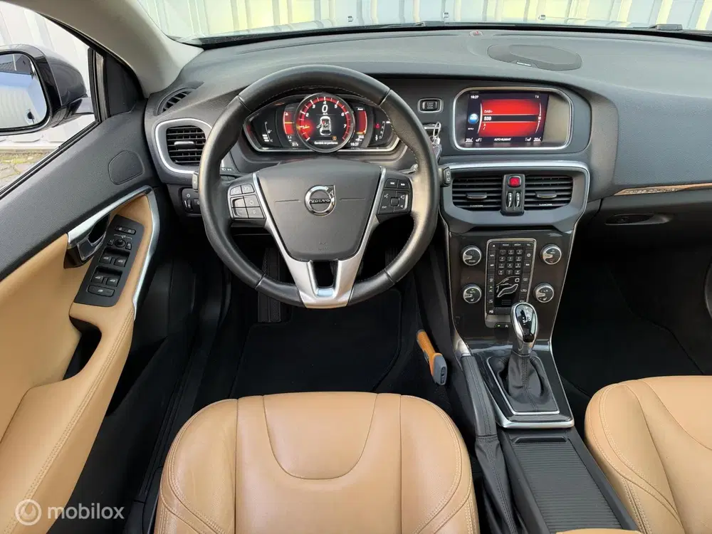 Volvo V40 Cross Country 1.5 T3 Polar+ Luxury uit 2019, foto 13