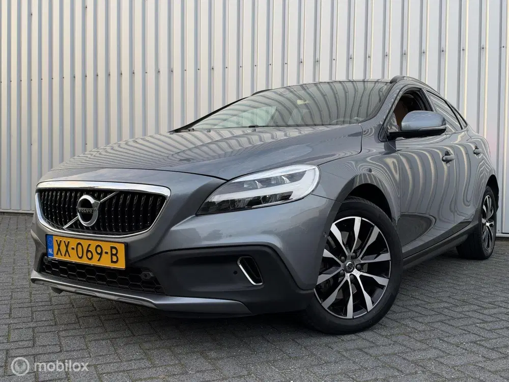 Volvo V40 Cross Country 1.5 T3 Polar+ Luxury uit 2019, foto 4