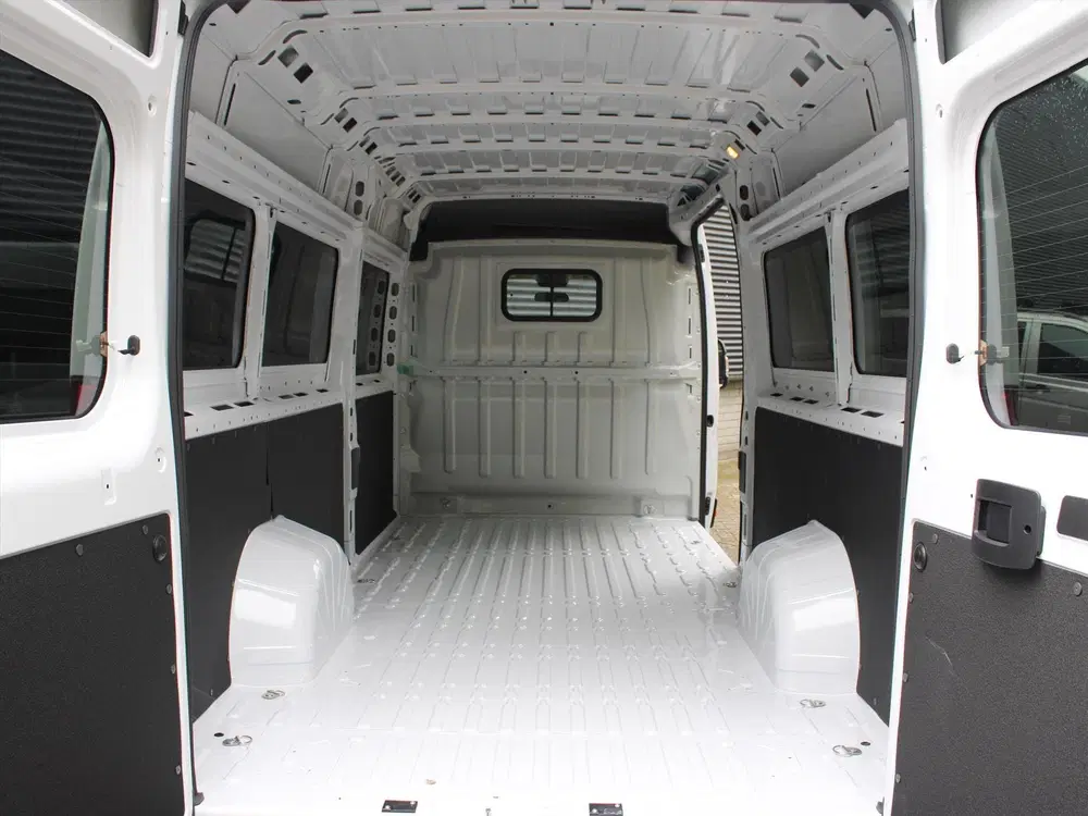 Fiat Ducato DEMO DEAL I 3.5T 79kWh 123pk L4H2 Ramen Ro uit 2025, foto 13