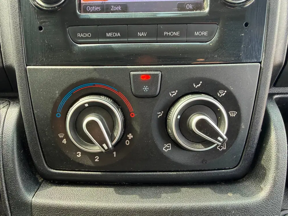 Citroën Jumper Citroen Jumper 2.2 BlueHDi 165PK KOELWAGEN uit 2020, foto 14