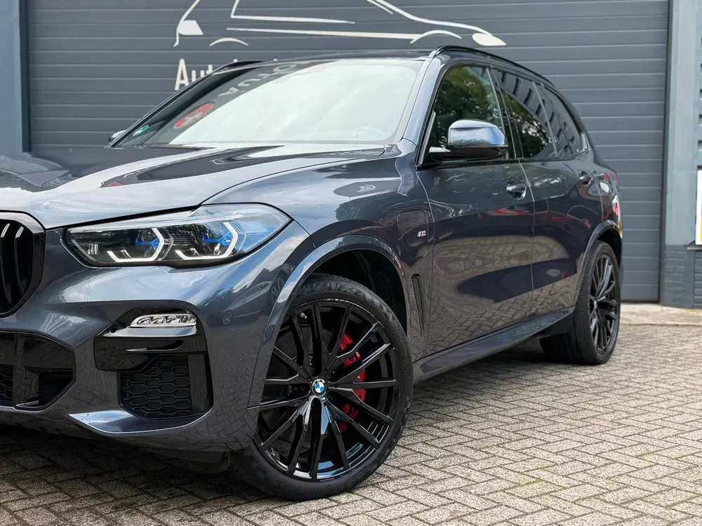 BMW X5 XDrive45e High Executive uit 2021, foto 4