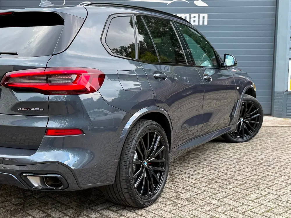 BMW X5 XDrive45e High Executive uit 2021, foto 5