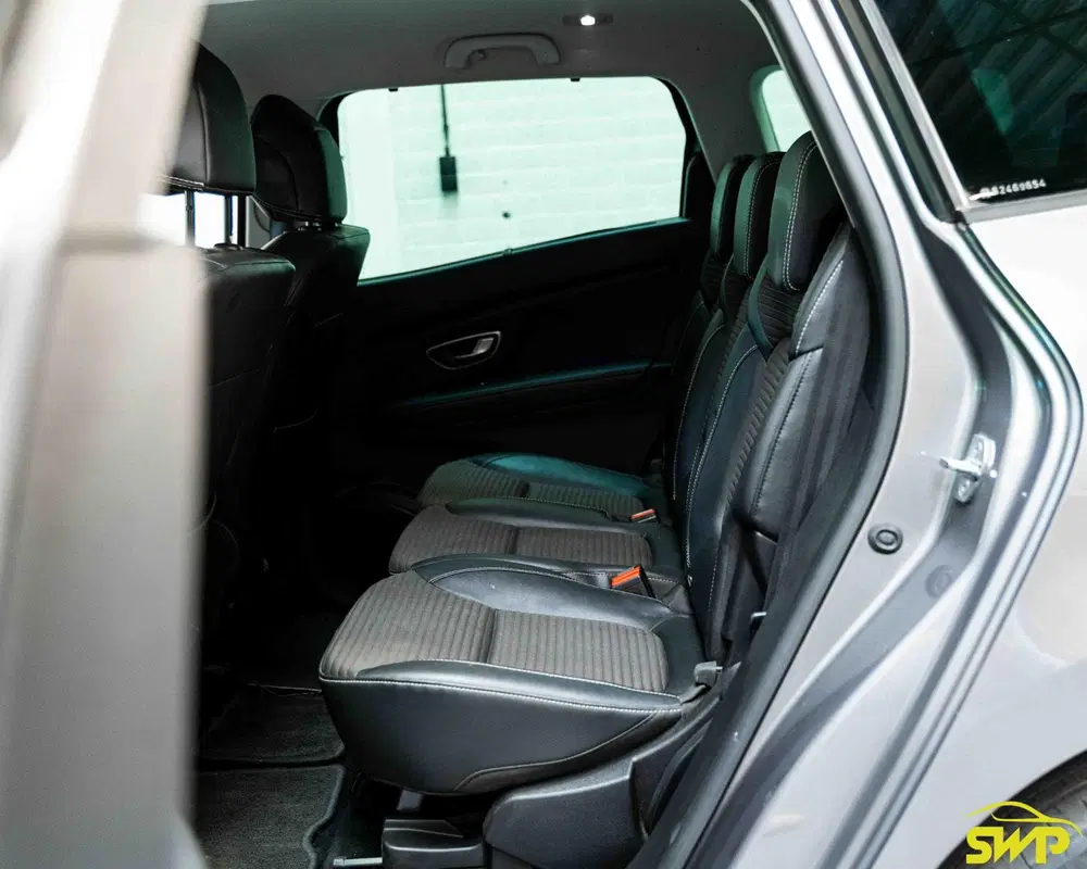 Renault Grand Scenic Grand Scénic 1.3 TCe Intens 7p. uit 2019, foto 15