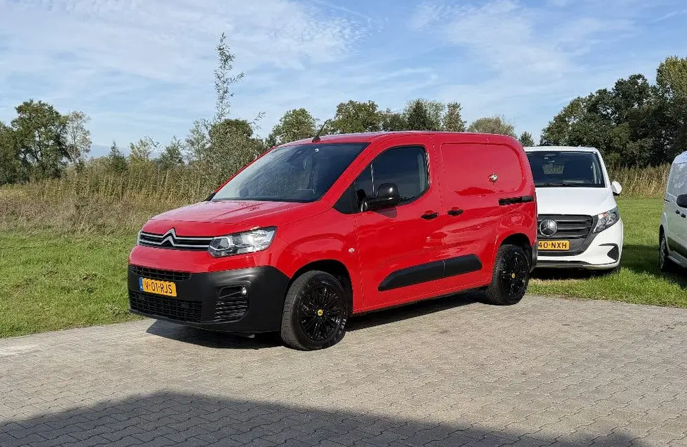 Citroën Berlingo Berlingo 1.2 130PK Benzine Automaat 2X Sch uit 2020, foto 3