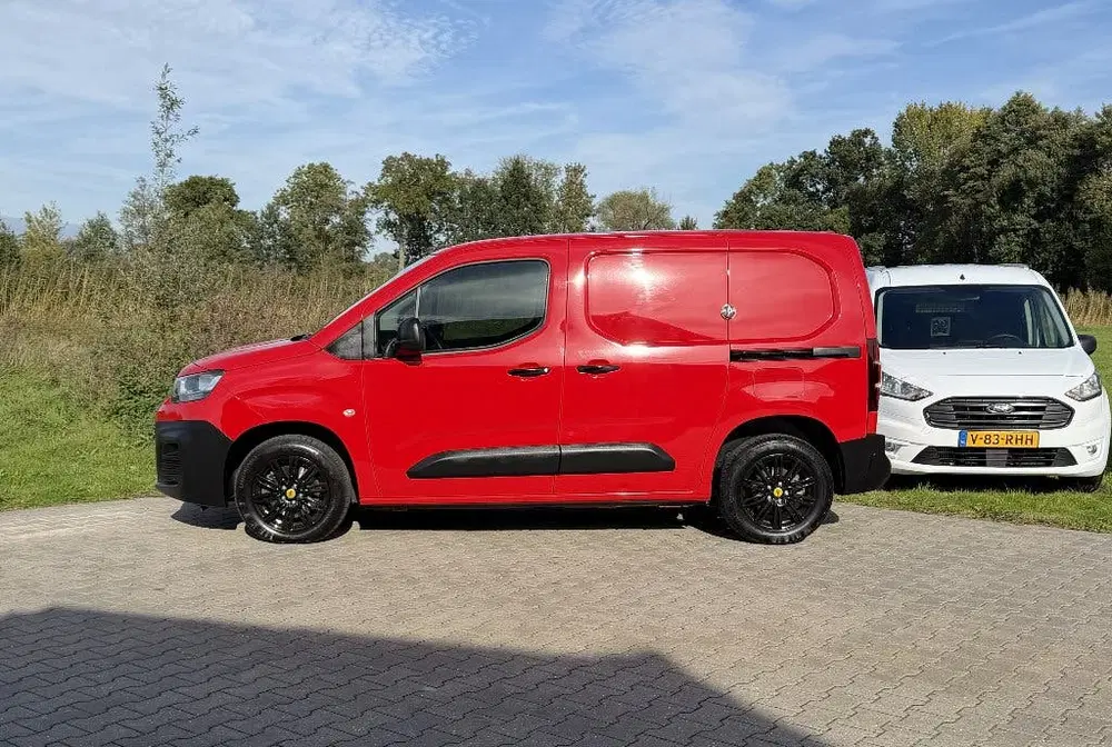 Citroën Berlingo Berlingo 1.2 130PK Benzine Automaat 2X Sch uit 2020, foto 4